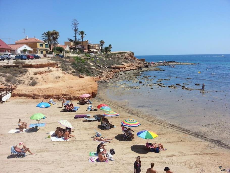 Estudio En Torrevieja A 700 M Del Mar Εξωτερικό φωτογραφία